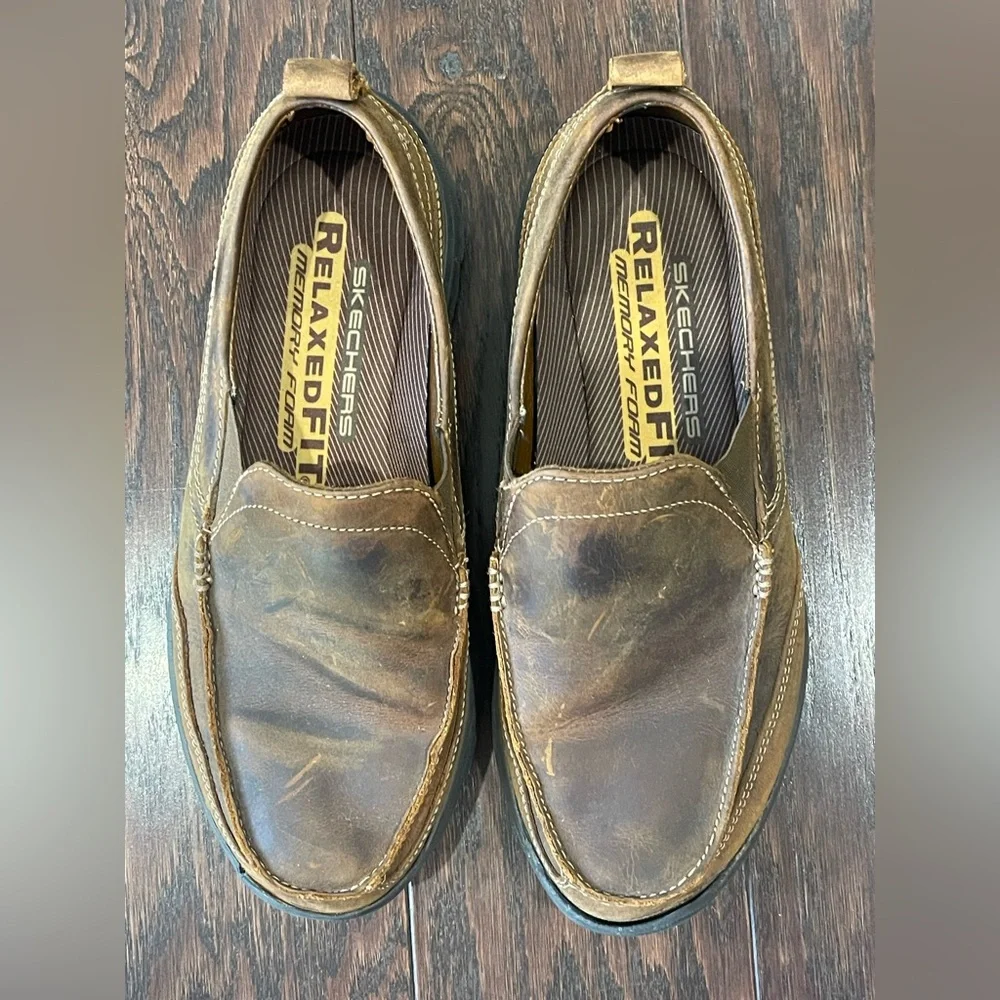 Skechers Superior Gains Slip On Loafer, Brown Men Size 9